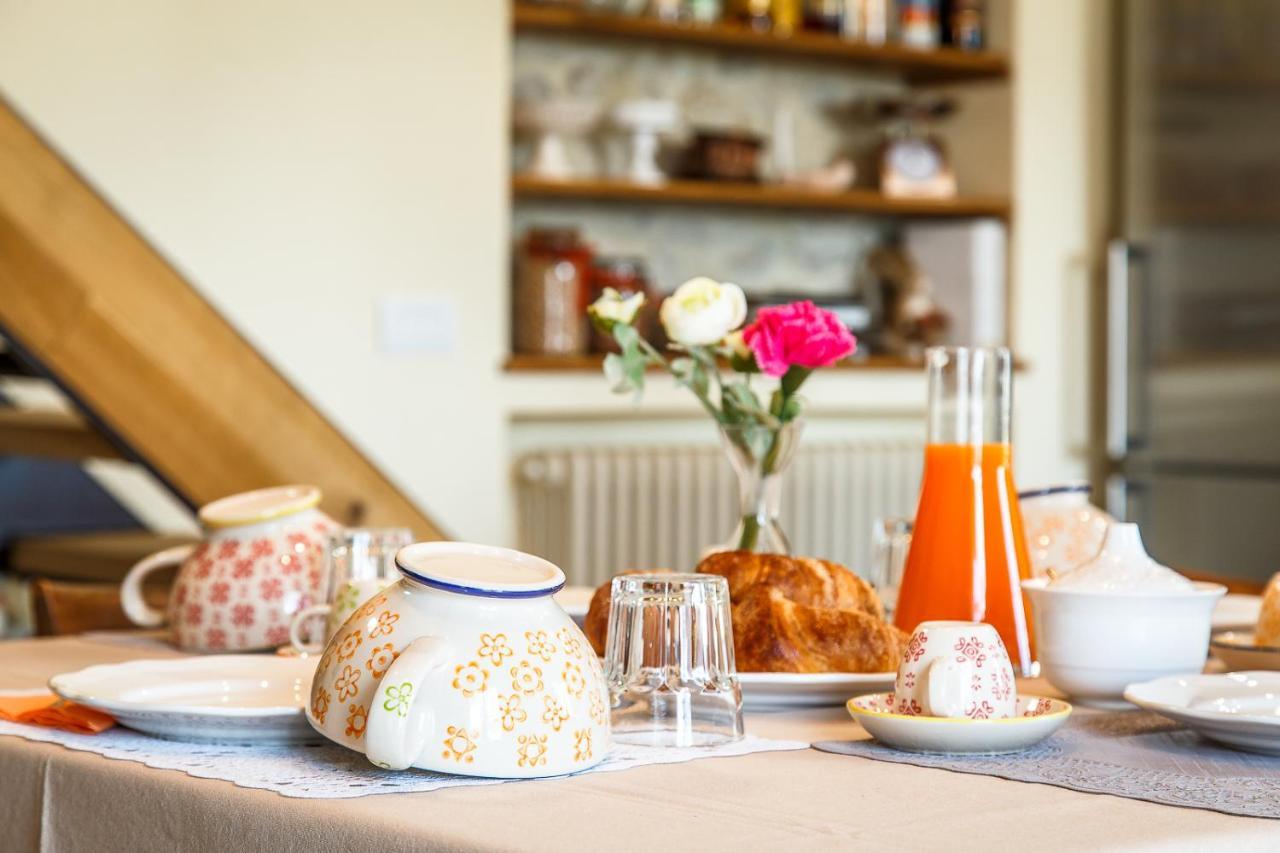 Bed and Breakfast Il Pettirosso SantʼArcangelo di Romagna Exterior foto